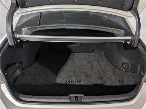 Used 2019 Lexus ES 300h w/ Premium Package FWD image 7
