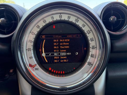 Used 2014 MINI Cooper Countryman FWD image 16