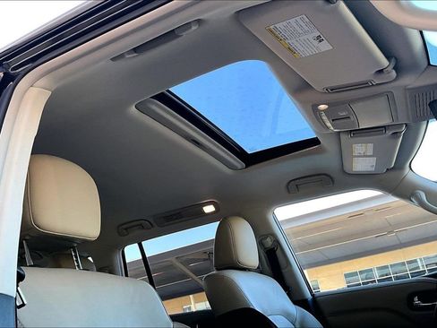 Certified 2023 INFINITI QX80 Premium Select w/ Cargo Package image 20