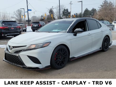 Used 2021 Toyota Camry TRD w/ TRD Package w/JBL Audio image 2