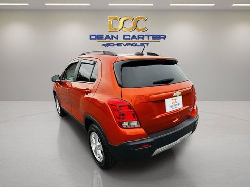 Used 2015 Chevrolet Trax LT w/ LT Sun and Sound Package AWD/4WD image 6