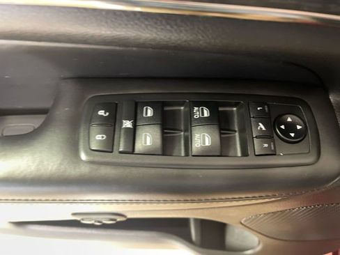 Used 2018 Jeep Grand Cherokee High Altitude AWD/4WD image 13