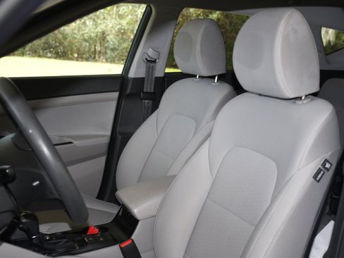 Used 2021 Hyundai Tucson SEL image 11