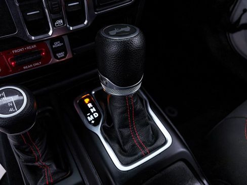 Used 2022 Jeep Wrangler Unlimited Rubicon image 26