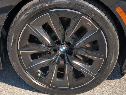 New 2026 BMW 760i xDrive image 11