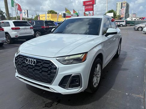 Used 2022 Audi Q5 2.0T Premium w/ Convenience Package AWD/4WD image 2