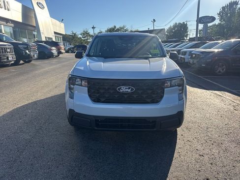 New 2025 Ford Maverick XL image 2