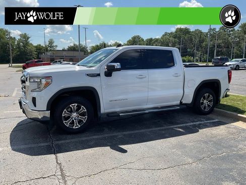 Used 2019 GMC Sierra 1500 SLE w/ SLE Value Package AWD/4WD image 3