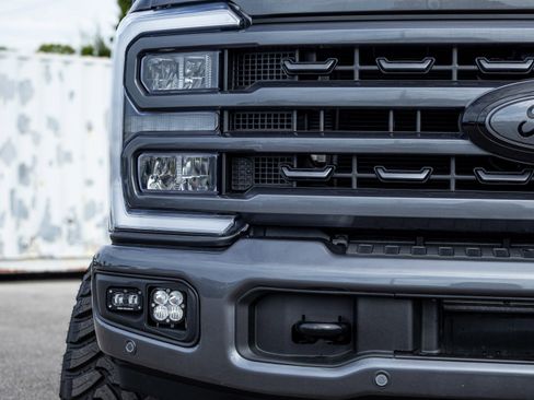 New 2025 Ford F250 Lariat w/ Lariat Ultimate Package image 11