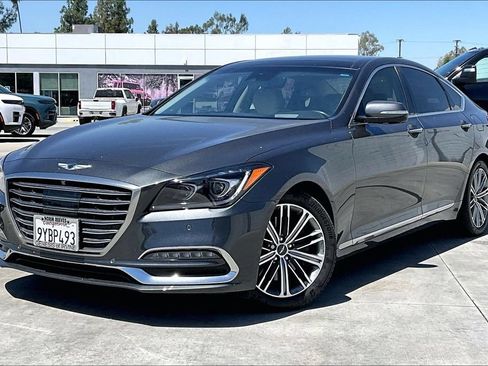 Used 2018 Genesis G80 3.8 w/ Option Group 03 RWD image 2