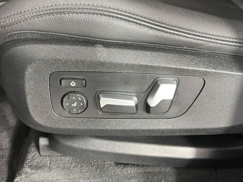 Used 2021 BMW X5 xDrive40i w/ Convenience Package AWD/4WD image 12