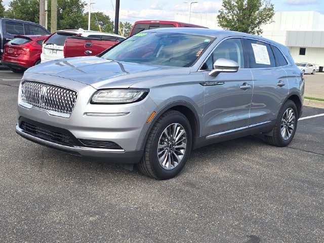 Certified 2023 Lincoln Nautilus AWD w/ Premium Package image 2