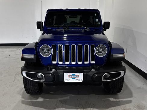 Used 2019 Jeep Wrangler Unlimited Sahara w/ Safetytec Group AWD/4WD image 10