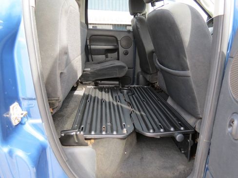 Used 2005 Dodge Ram 2500 Truck SLT w/ Trailer Tow Group AWD/4WD image 9