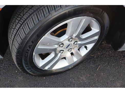 Used 2009 Ford Fusion SEL image 14