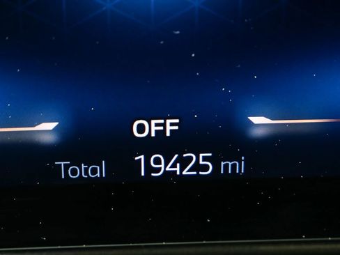 Used 2023 BMW M340i w/ Premium Package image 8