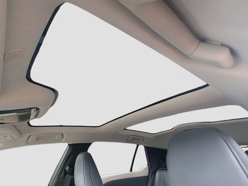 Used 2023 Lexus RZ 450e Premium w/ Accessory Package (Z1) image 26