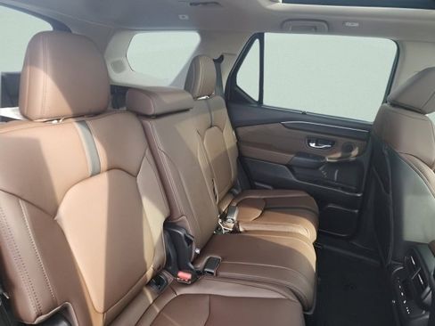 New 2026 Honda Pilot image 18