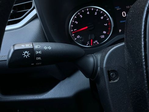 Used 2021 Toyota RAV4 LE image 32