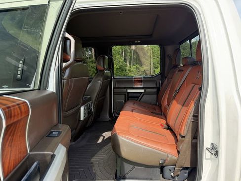 Used 2019 Ford F350 King Ranch w/ King Ranch Ultimate Package AWD/4WD image 12