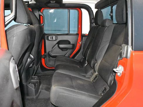 Used 2022 Jeep Gladiator Sport AWD/4WD image 19