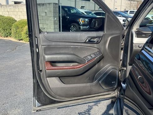 Used 2018 GMC Yukon SLT image 14