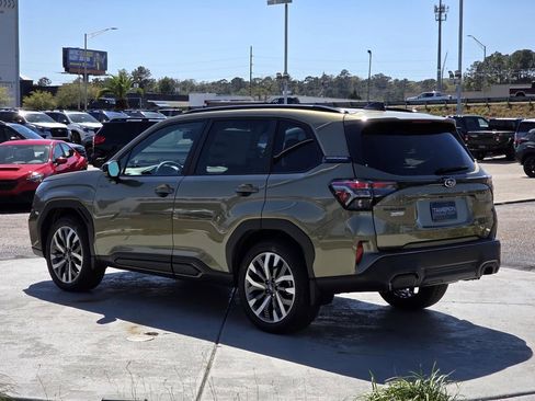 New 2026 Subaru Forester Touring image 4