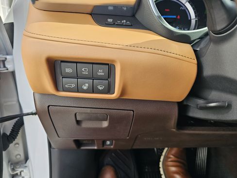 Used 2022 Toyota Highlander Platinum image 28