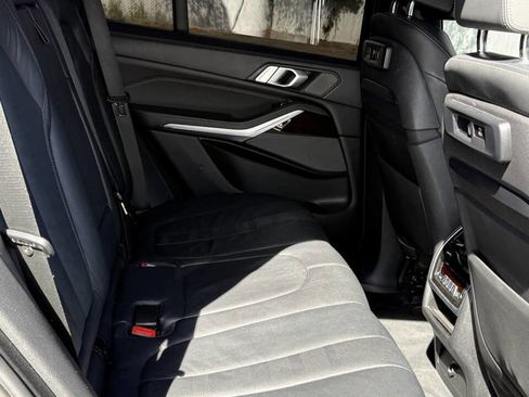 Used 2019 BMW X5 xDrive50i w/ M Sport Package image 48