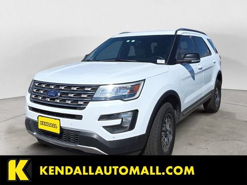 Used 2016 Ford Explorer XLT w/ Equipment Group 202A AWD/4WD image 1