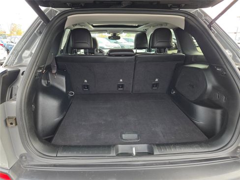 Certified 2022 Jeep Cherokee Limited image 19