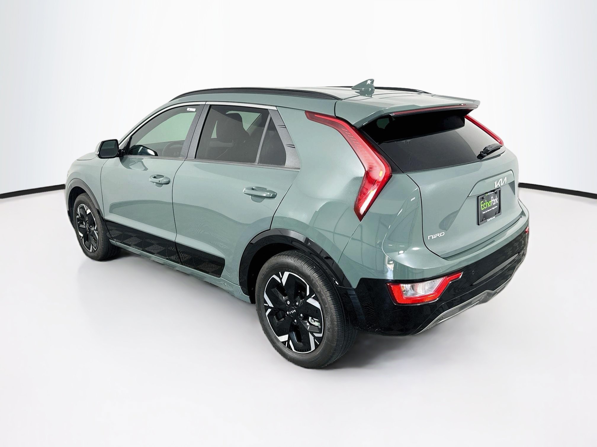 Used 2024 Kia Niro Wind FWD image 5