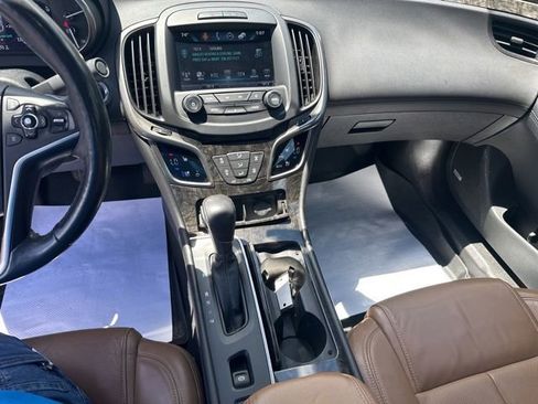 Used 2016 Buick LaCrosse Premium FWD image 11