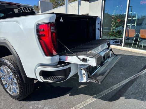 New 2026 GMC Sierra 2500 Denali Ultimate image 54