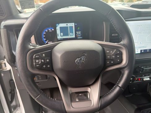 Used 2023 Ford Bronco Outer Banks image 22