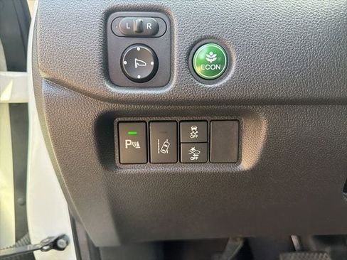 Used 2018 Honda Pilot Elite image 8