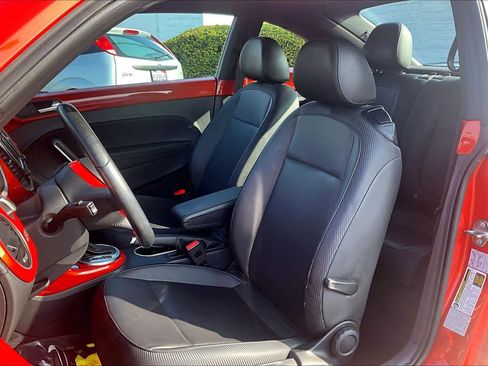 Used 2017 Volkswagen Beetle 1.8T SE image 7