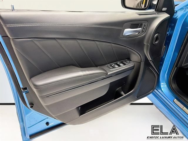 Used 2019 Dodge Charger R/T w/ Daytona Edition Group RWD image 19