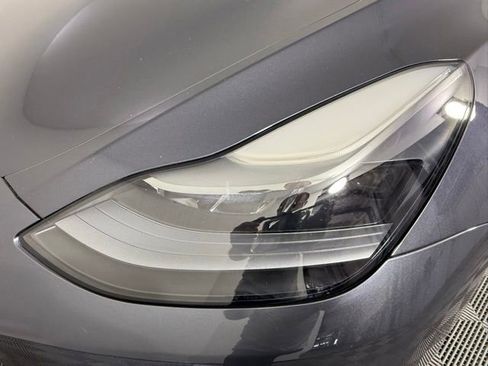 Used 2021 Tesla Model Y Performance AWD/4WD image 12