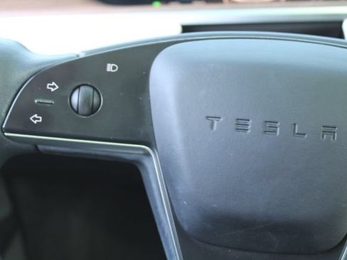 Used 2023 Tesla Model X AWD/4WD image 15
