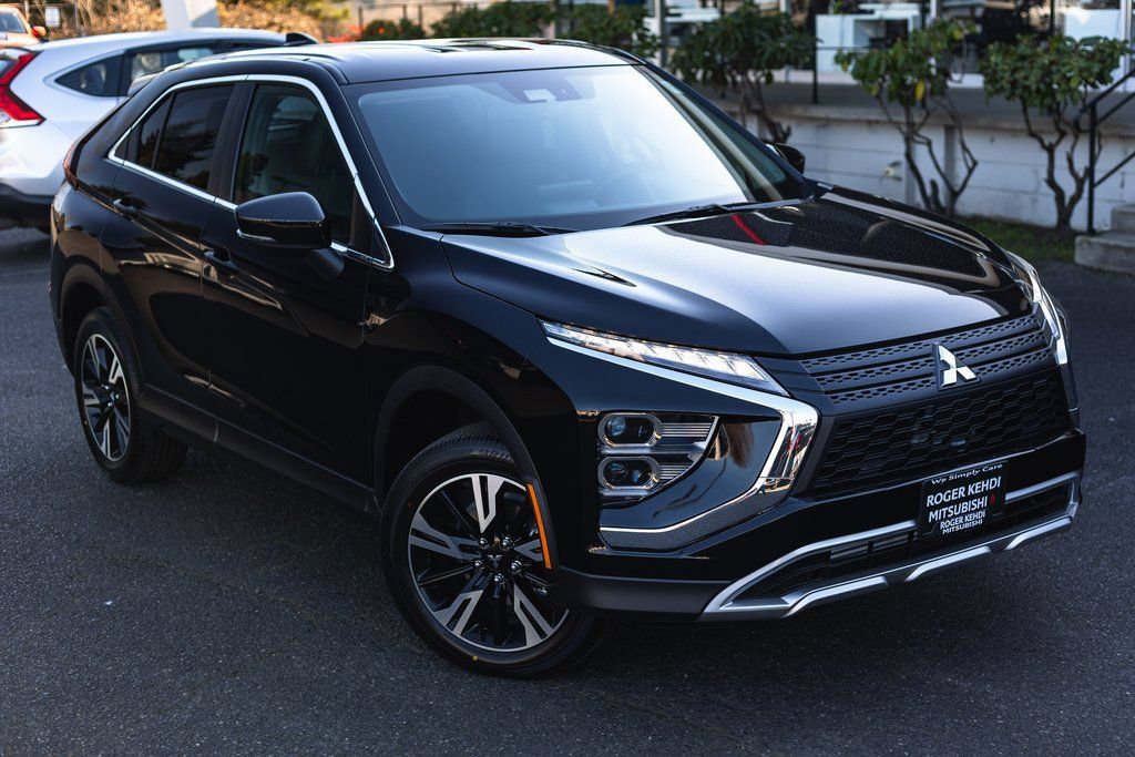 New 2026 Mitsubishi Eclipse Cross SE AWD/4WD image 2