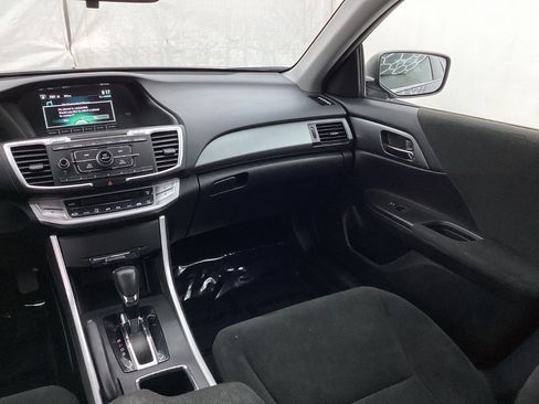 Used 2013 Honda Accord LX image 27