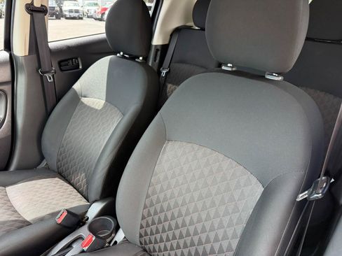 Used 2024 Mitsubishi Mirage ES FWD image 24