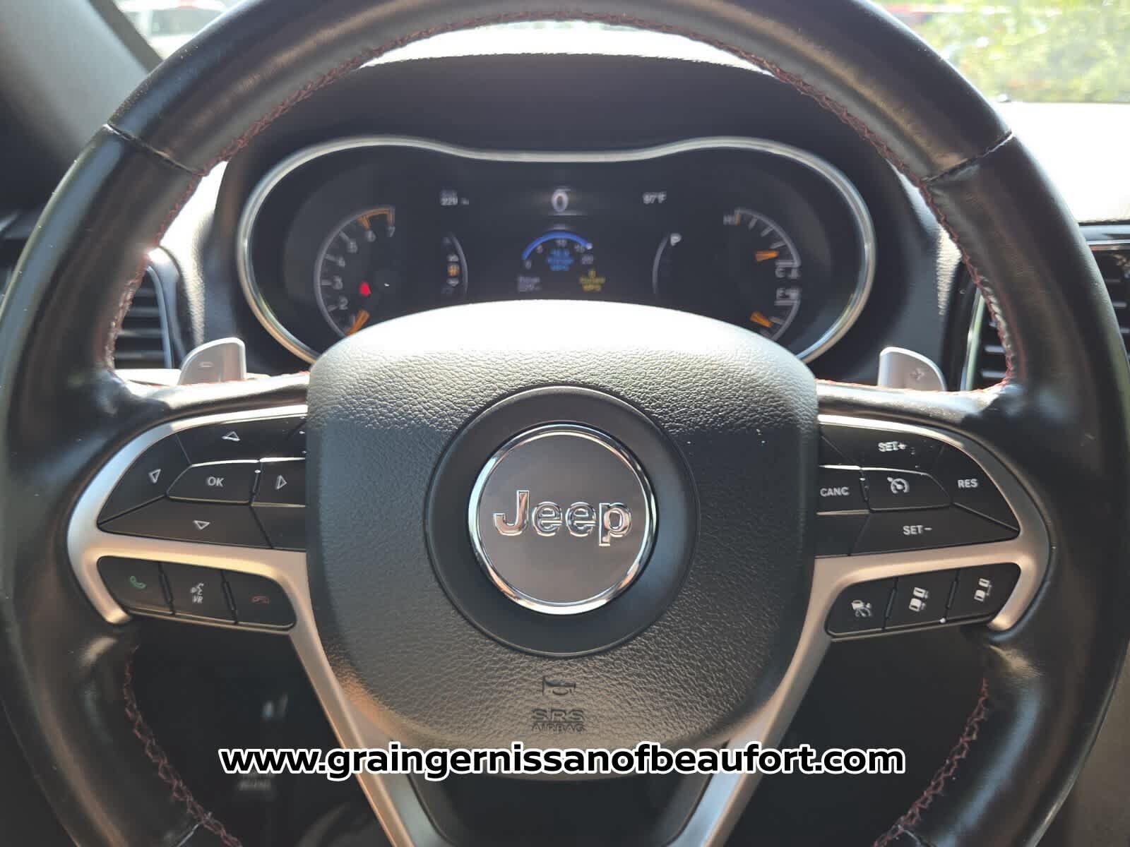 Used 2020 Jeep Grand Cherokee Trailhawk w/ Trailhawk Luxury Group AWD/4WD image 11