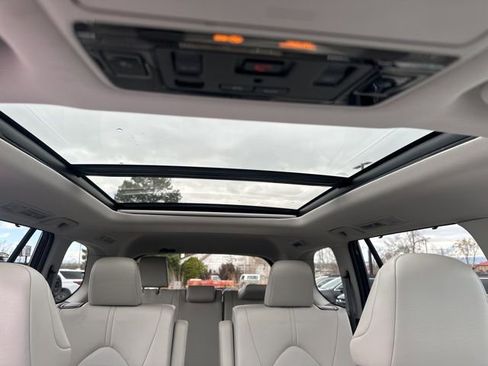 Used 2024 Toyota Grand Highlander XLE image 26
