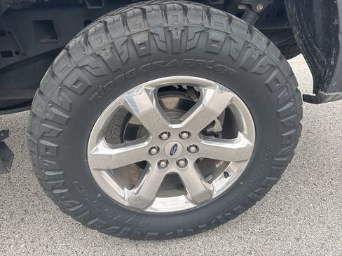 Used 2021 Ford F150 Lariat image 10