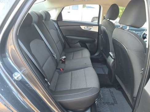 Used 2023 Kia Forte LXS w/ LXS Technology Package image 31