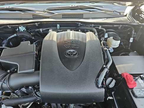 Used 2023 Toyota Tacoma TRD Off-Road RWD image 30