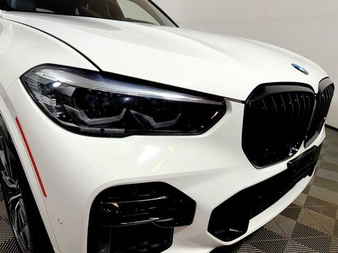 Certified 2023 BMW X5 xDrive40i w/ M Sport Package AWD/4WD image 25