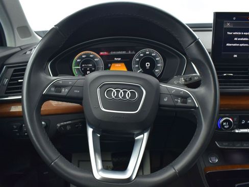 Used 2022 Audi Q5 e Prestige w/ Prestige Package image 13